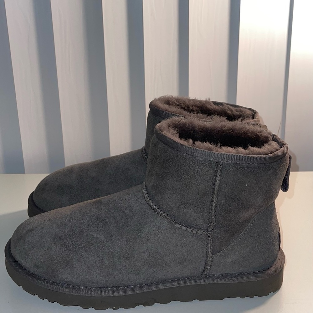Ugg Boot - image 4
